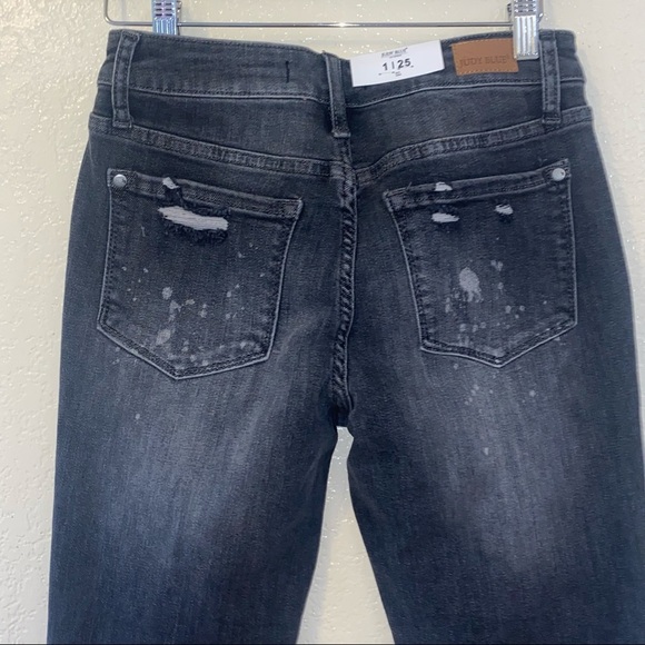 Judy Blue Black Bleach Splatter Destroyed Boyfriend Jeans - Picture 12 of 14